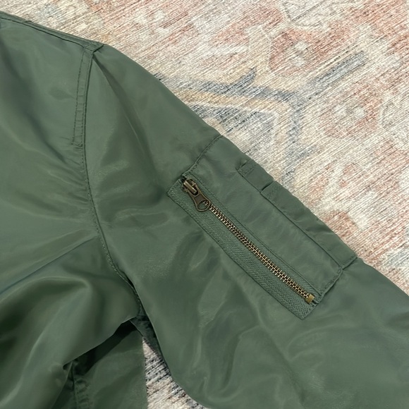 Bomber Jacket - Picture 3 of 4